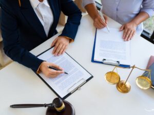 The Ultimate Guide to Hiring a Bankruptcy Attorney in Phoenix