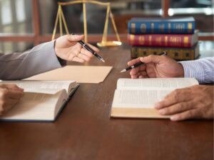 Navigating Legal Waters: Choosing the Right Defective Medical Device Law Firm